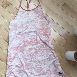 Nike tank dry fit M